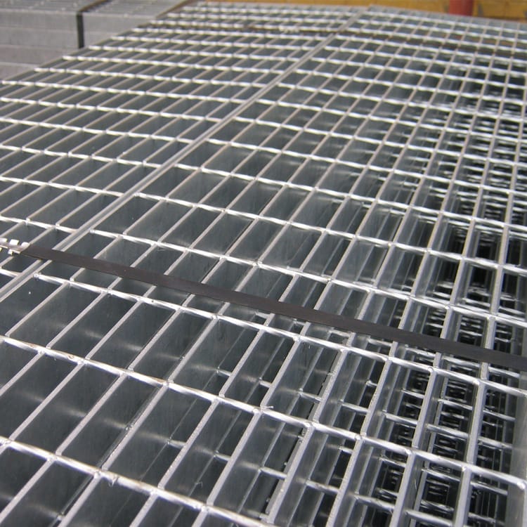 pg电子游戏入口：新式铸管股价微涨030% 融资余额降至75亿元